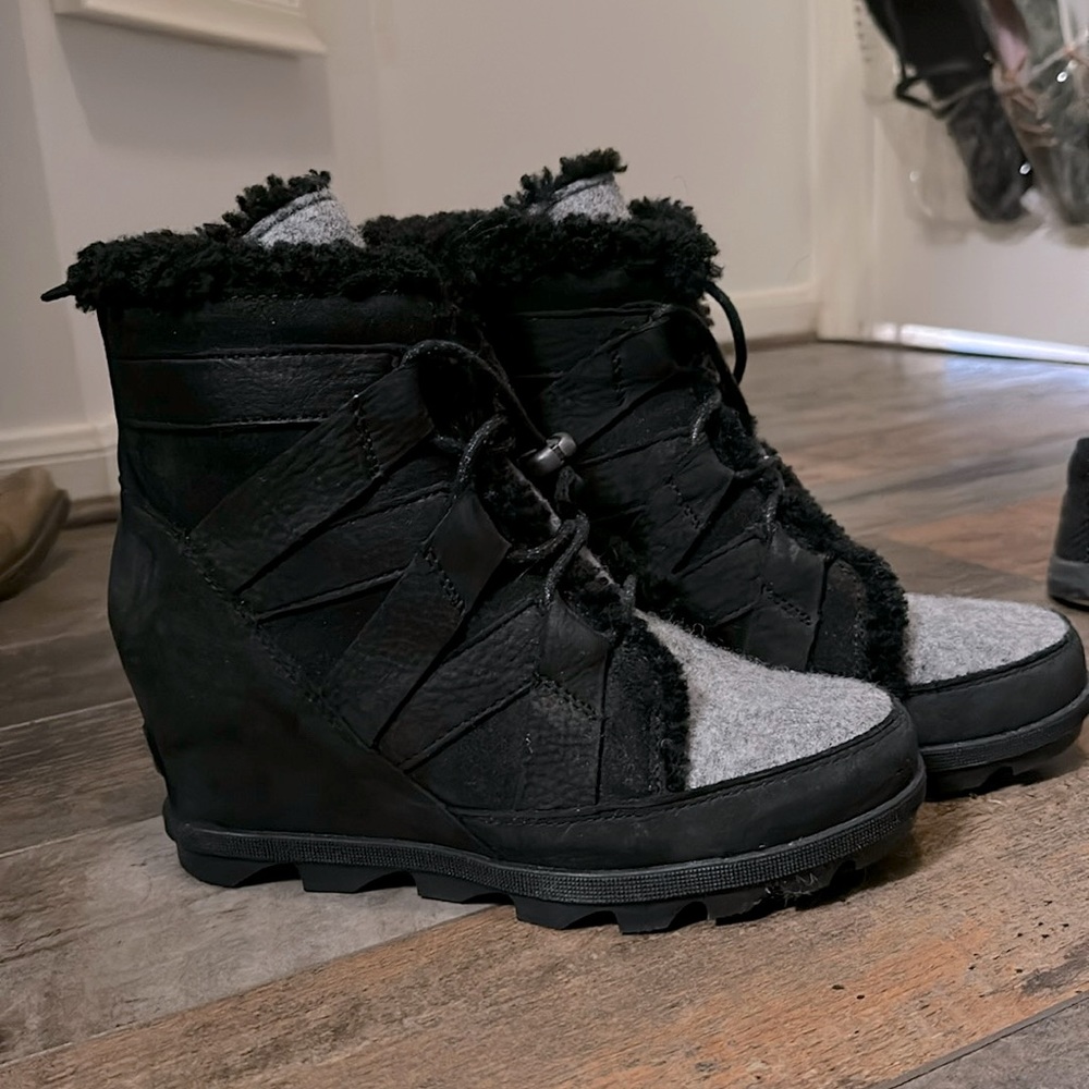 Sorel Joan Of Arctic Wedge II Cozy Boot